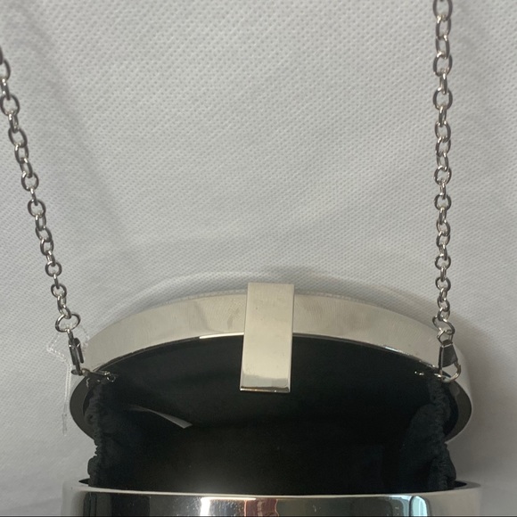 Leopard print Sequenced Circle Chain Crossbody Bag clutch - Picture 6 of 9